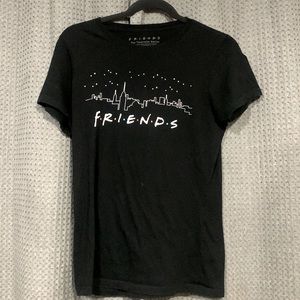 Friends T-Shirt, cute! Size M